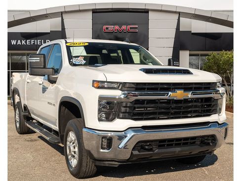 Used 2025 Chevrolet Silverado 2500 LT w/ Convenience Package AWD/4WD image 1