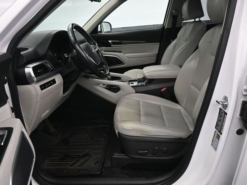 Used 2022 Kia Telluride S AWD/4WD image 16