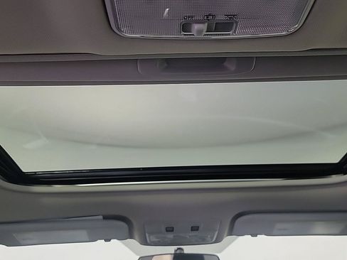 Used 2015 Toyota Corolla S Premium FWD image 22