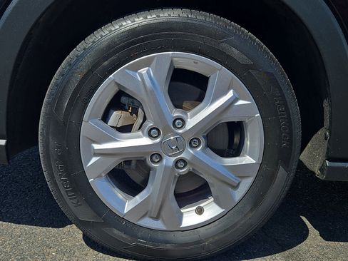 Certified 2023 Honda HR-V LX image 9