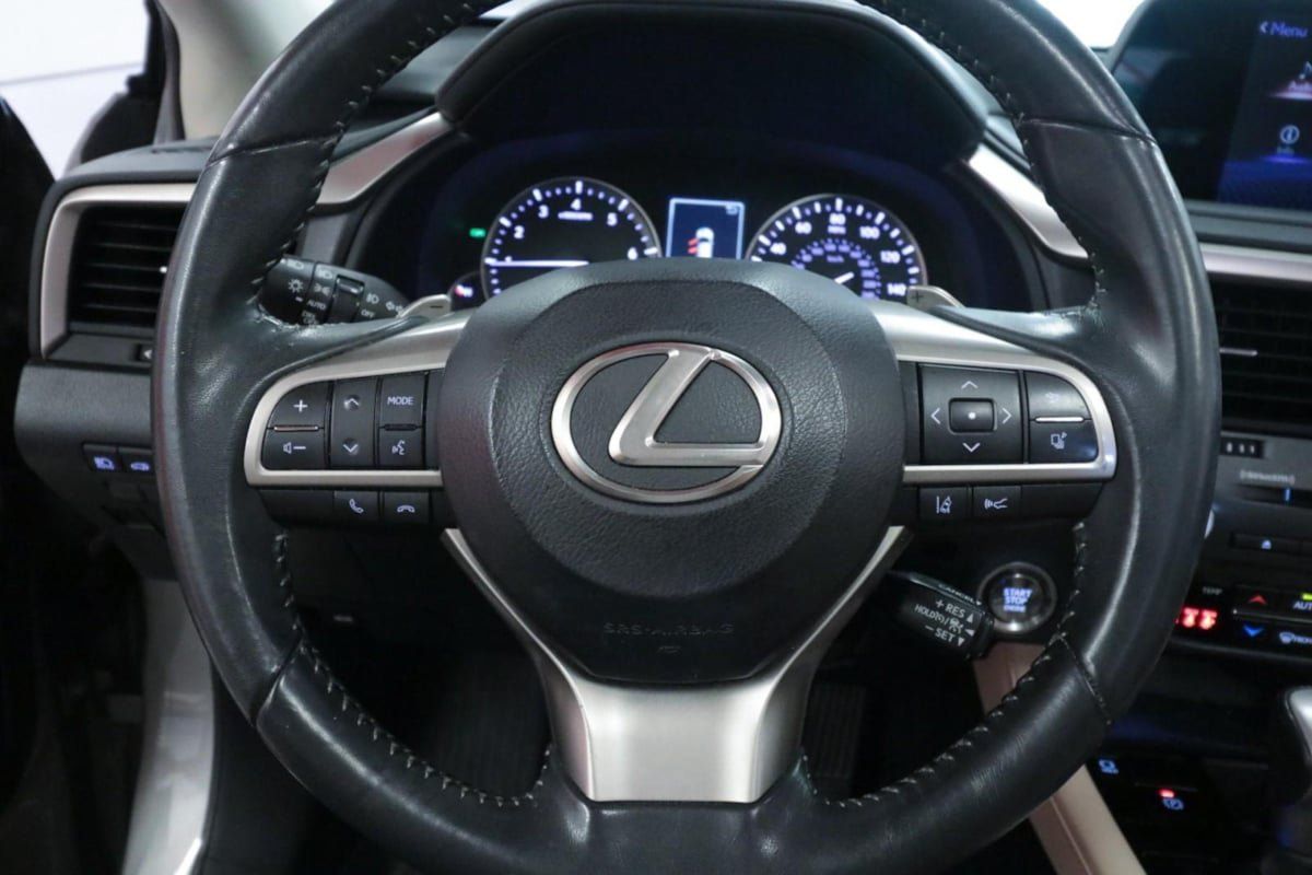 Used 2022 Lexus RX 350 FWD w/ Premium Package image 16