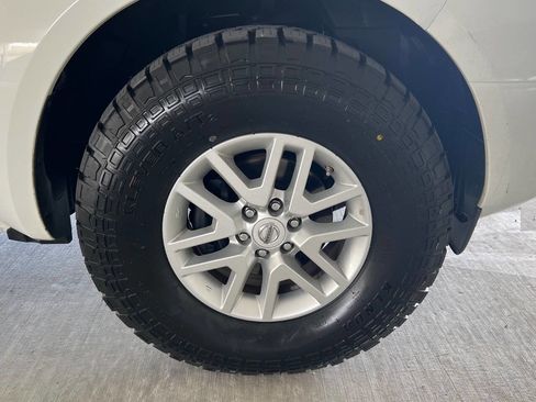 Used 2016 Nissan Frontier SV RWD image 27