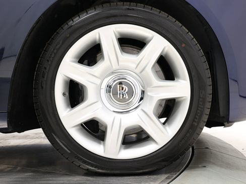 Used 2016 Rolls-Royce Ghost image 92