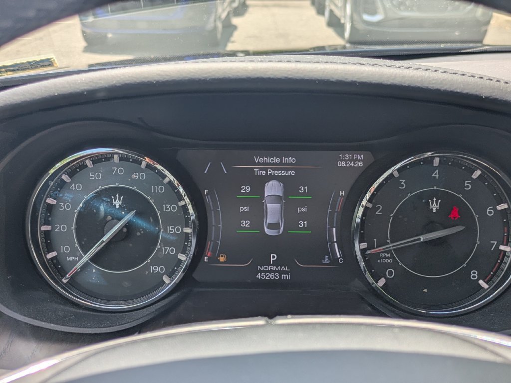 Used 2021 Maserati Quattroporte S RWD image 35