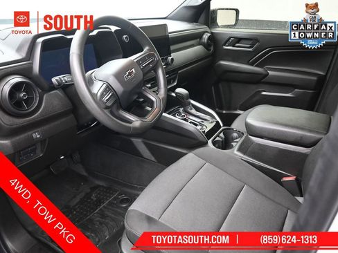 Used 2024 Chevrolet Colorado Trail Boss w/ Technology Package image 9