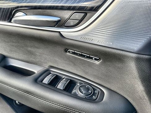 Used 2024 Cadillac XT6 Premium Luxury w/ Technology Package image 43