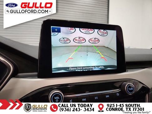 Used 2021 Ford Escape SE w/ SE Sport Appearance Package image 25