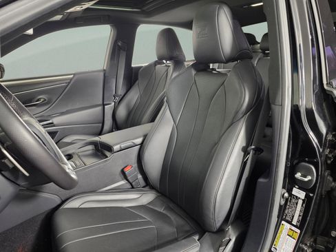 Used 2024 Lexus ES 350 F Sport image 11