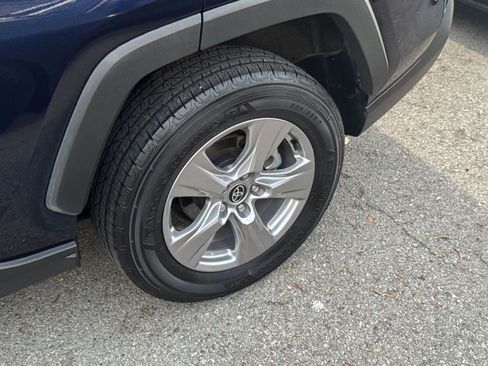 Used 2025 Toyota RAV4 XLE w/ Convenience Package image 32