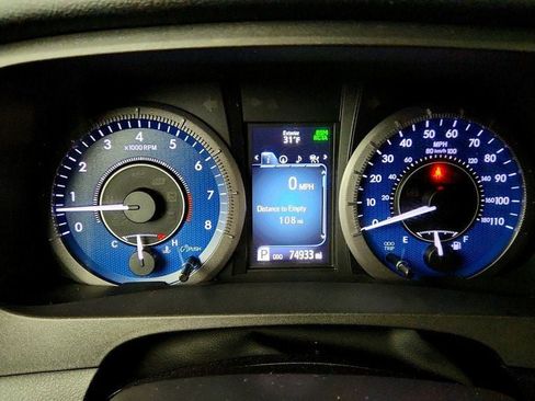 Used 2020 Toyota Sienna Limited Premium image 15