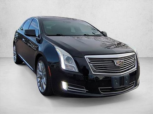 Used 2016 Cadillac XTS Vsport Platinum image 3