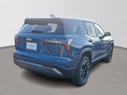 New 2026 Chevrolet Equinox LT w/ Convenience Package II image 4