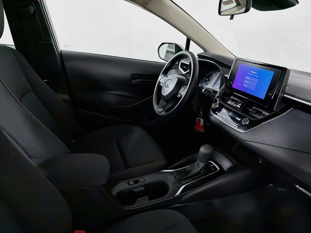 Used 2024 Toyota Corolla LE FWD image 34