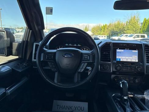 Used 2017 Ford F150 XLT AWD/4WD image 18