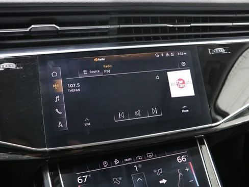 Used 2024 Audi Q7 3.0T Premium Plus AWD/4WD image 21