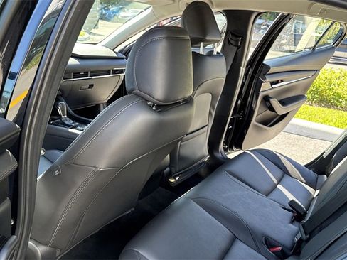 Used 2020 MAZDA MAZDA3 Sedan w/ Preferred Package image 35