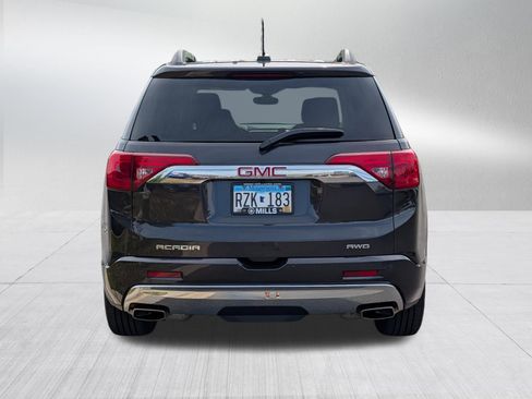 Used 2018 GMC Acadia Denali w/ Technology Package AWD/4WD image 6