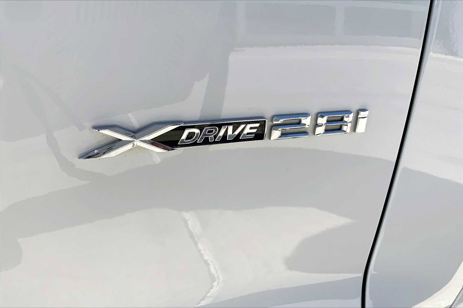 Used 2017 BMW X3 xDrive28i AWD/4WD image 10