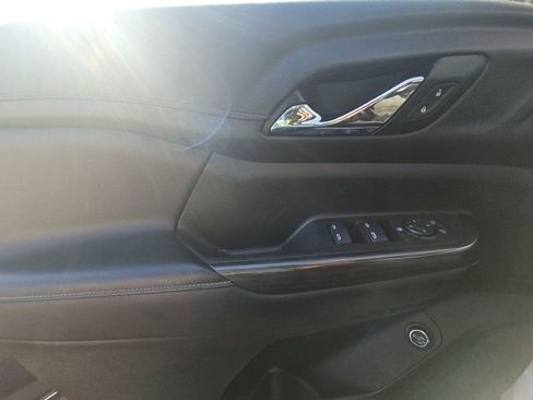 Used 2019 GMC Acadia SLT FWD image 29