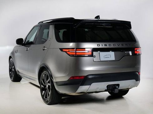 Used 2020 Land Rover Discovery HSE image 32