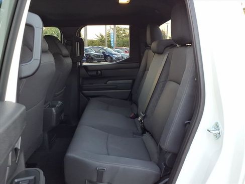 Used 2024 Toyota Tacoma SR image 21