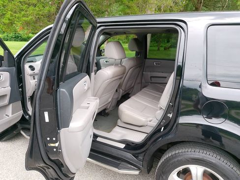 Used 2015 Honda Pilot EX-L image 16