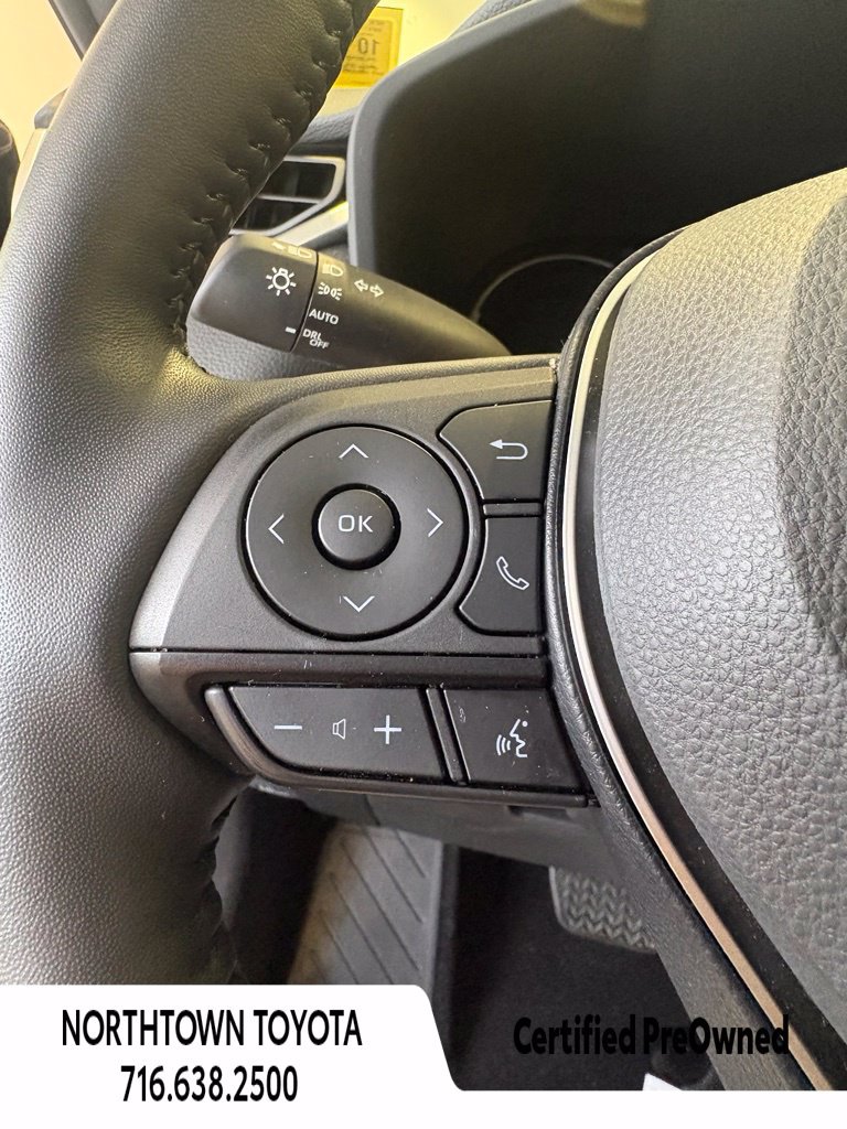 Used 2023 Toyota RAV4 SE w/ SE Grade Weather Package AWD/4WD image 16