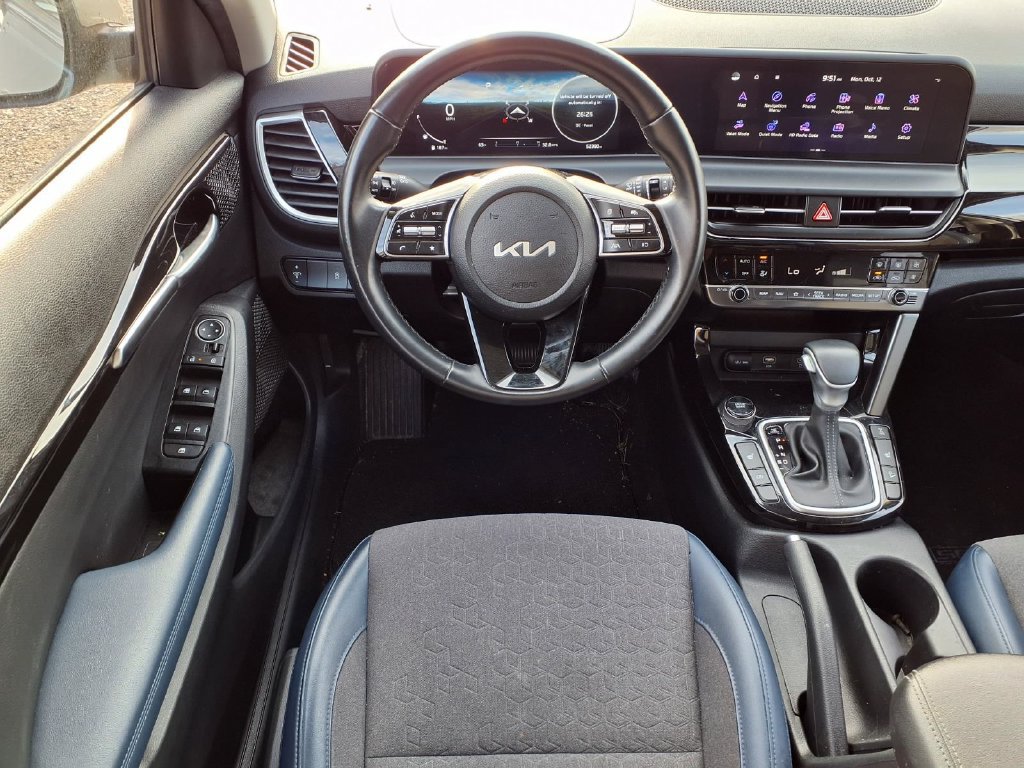 Used 2024 Kia Seltos S AWD/4WD image 15