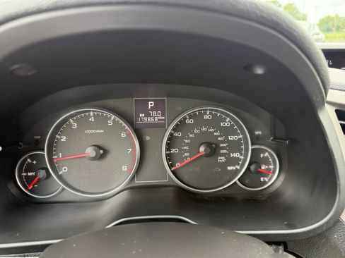 Used 2014 Subaru Outback 2.5i Premium image 23