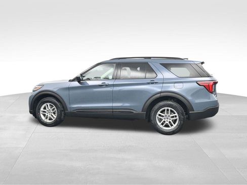 New 2026 Ford Explorer Active image 5