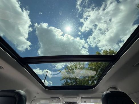 New 2026 Lincoln Nautilus Reserve AWD/4WD image 24