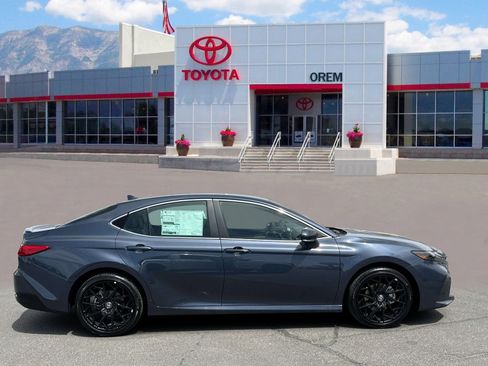 New 2026 Toyota Camry XLE FWD image 5