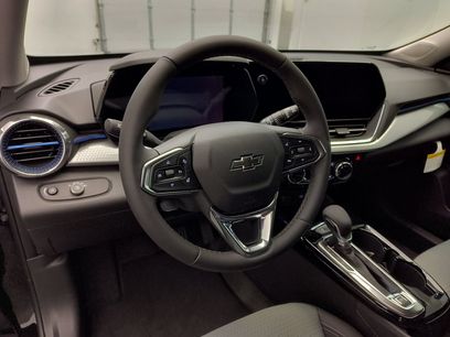 New 2026 Chevrolet Trax LT w/ Midnight Edition