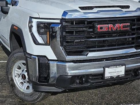 New 2024 GMC Sierra 3500 Pro w/ Fleet Convenience Package RWD image 14