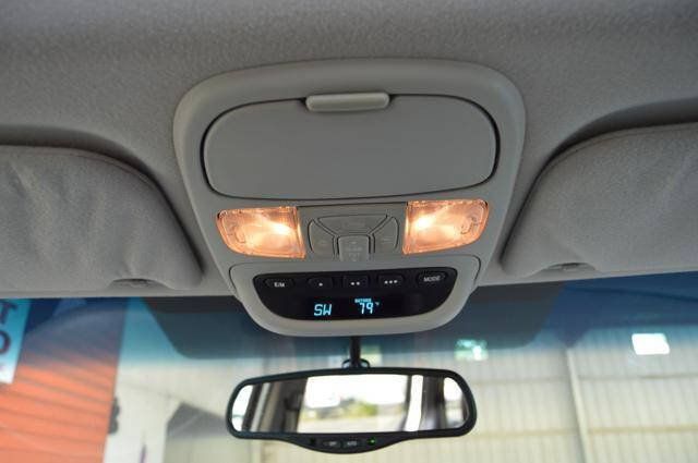 Used 2004 Toyota Sienna XLE Limited w/ Limited Pkg 5 FWD image 26