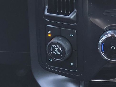 New 2025 Ford F150 Lariat w/ Equipment Group 501A Mid image 17