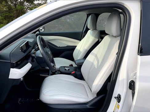 Certified 2022 Ford Mustang Mach-E Premium image 23