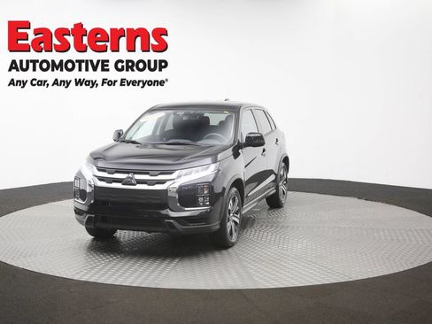 Used 2025 Mitsubishi Outlander Sport LE AWD/4WD image 52