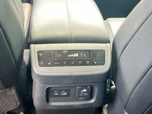 Used 2022 Nissan Pathfinder Platinum w/ Cargo Package FWD image 26