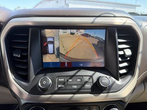 Used 2017 GMC Acadia Denali w/ Technology Package AWD/4WD image 26