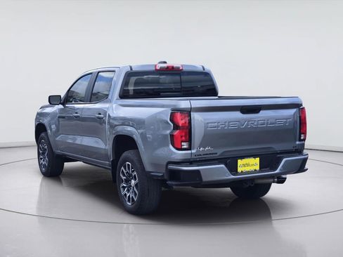 Used 2024 Chevrolet Colorado LT w/ LT Convenience Package III RWD image 8