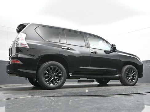 Certified 2023 Lexus GX 460 Premium w/ Premium Package AWD/4WD image 12