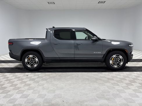 Used 2023 Rivian R1T Adventure image 6