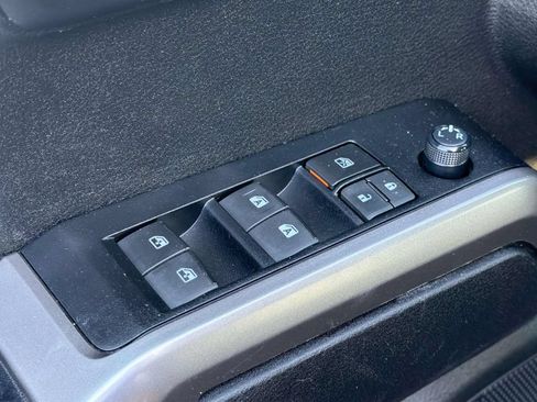 Used 2023 Toyota Tacoma 2WD Double Cab image 25