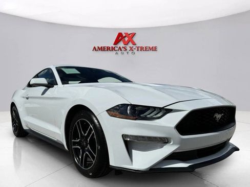 Used 2023 Ford Mustang Premium image 7