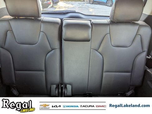 Used 2022 Kia Telluride EX w/ EX Premium Package image 15