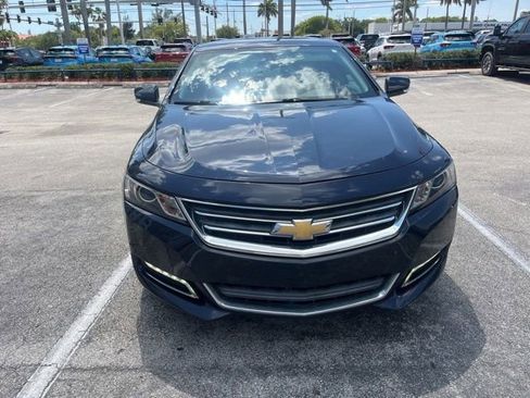 Used 2018 Chevrolet Impala LT FWD image 2