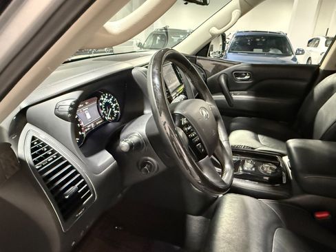 Used 2020 INFINITI QX80 Luxe w/ Proassist Package image 18