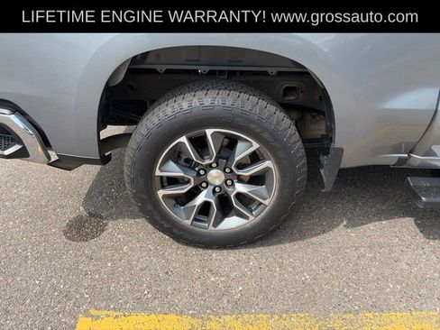 Used 2024 Chevrolet Silverado 1500 LT AWD/4WD image 9