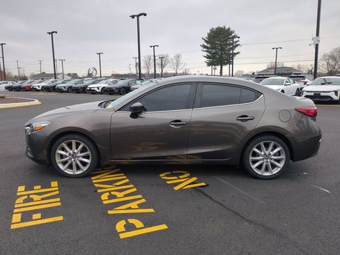 Used 2017 MAZDA MAZDA3 Touring image 7